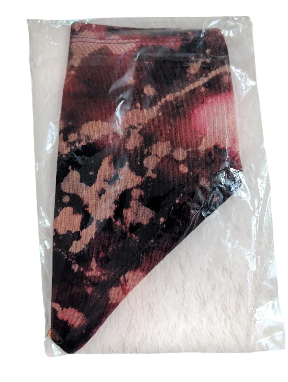 NWOT Tie-Dye Triangle Pet Bandana / Baby Bandaid Bib in Pink & Black
